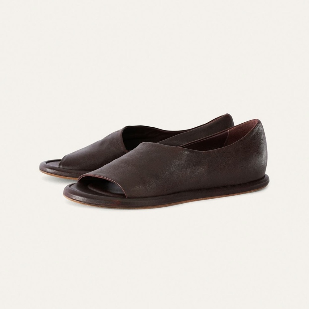 Minimalist Elegant Dark Brown Leather Loafers